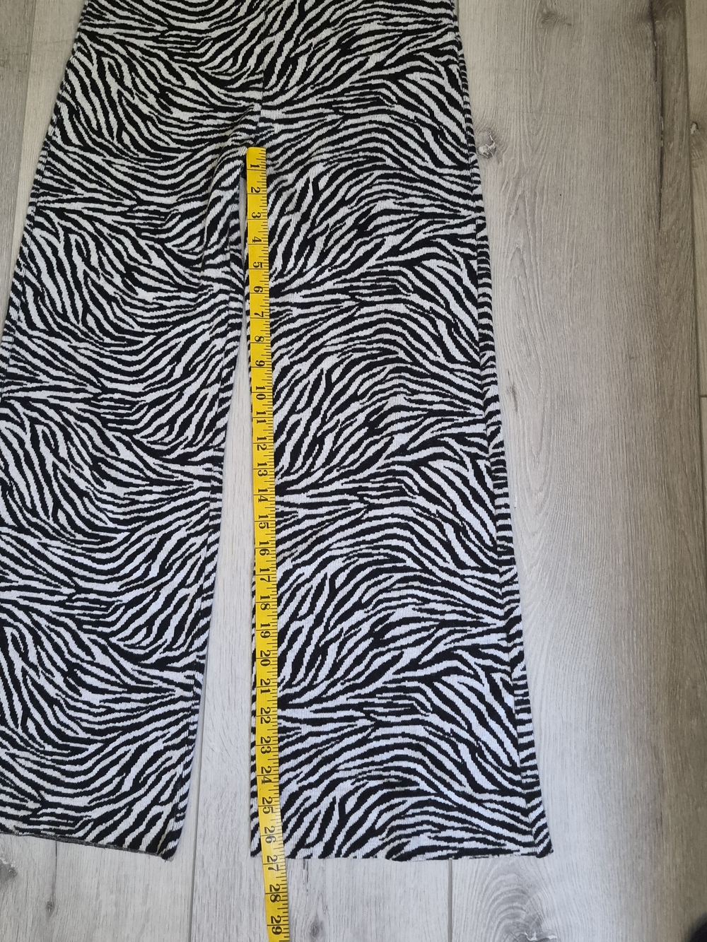 Beige Botany Women's Zebra Print Wide-Leg High rise Pants (Size M) -Cotton blend - Picture 6 of 10